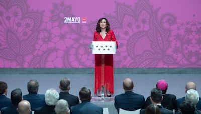 Isabel Díaz Ayuso asegura el Dos de Mayo que en Madrid "no triunfan las identidades de terruño ni el saberse más que nadie"