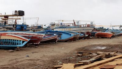 Los guardacostas tunecinos rescatan a 153 migrantes frente a las costas del país