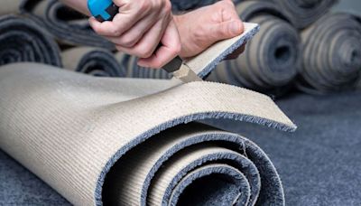 Gardeners urged to put roll of carpet in their garden this September