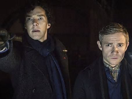 Sherlock podría volver a los cines, pero Mark Gatiss lo tiene complicado