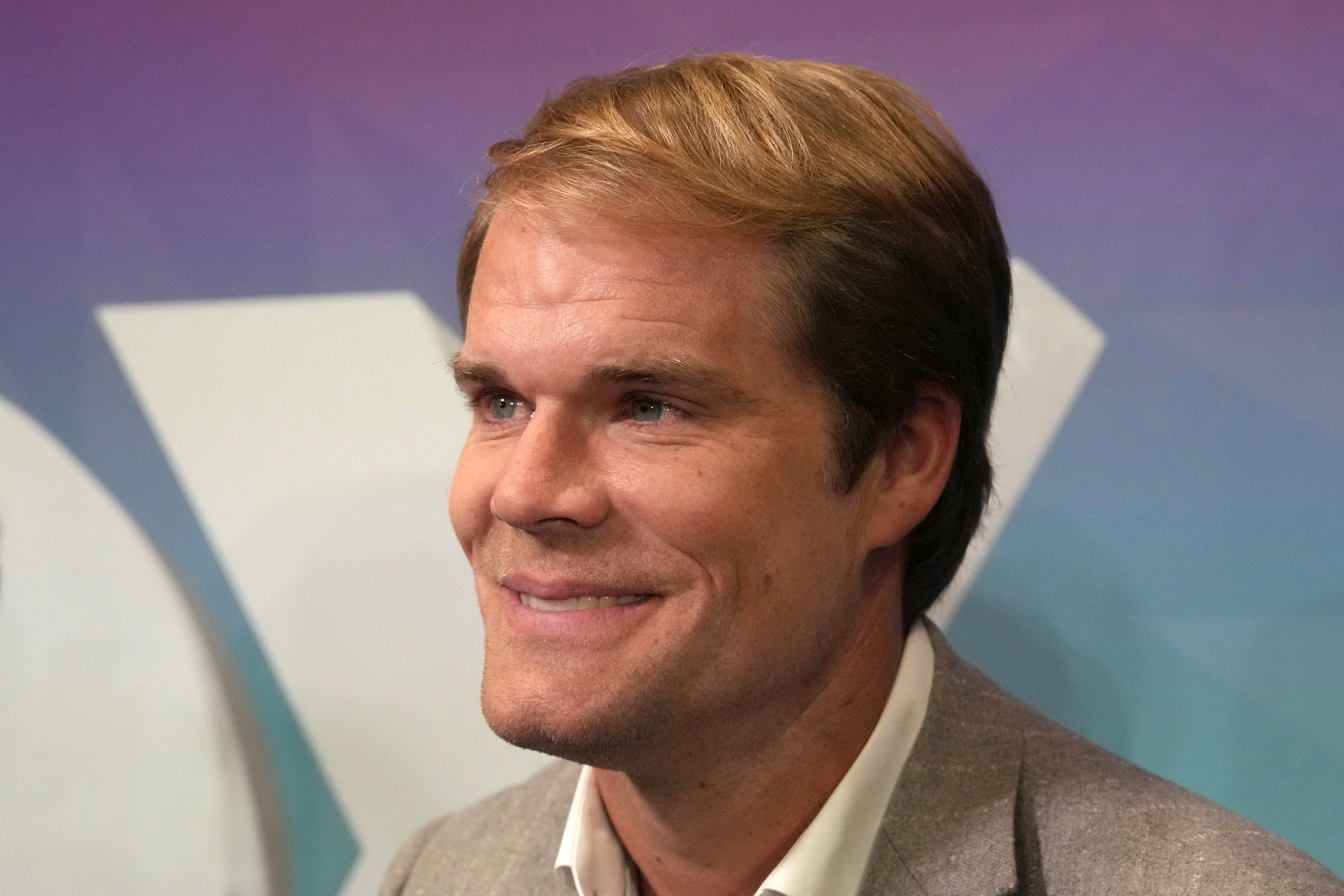 Panthers great Greg Olsen speaks about getting demoted at FOX for Tom Brady