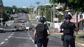法屬新喀里多尼亞暴亂 法國動員逾600警力清除路障