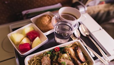 Airlines May Serve Up More Frozen Food for In-Flight Meals