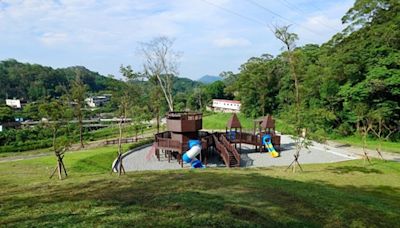 竹縣內灣風景區搭小火車免塞車 愛情森林花園7月啟用