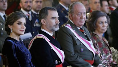 El exjefe de la Casa Real da detalles de la abdicación de Juan Carlos: del papel de Letizia a cómo se gestó