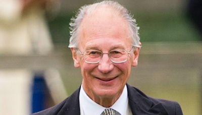 Prince William and Prince Harry’s Uncle Robert Fellowes, Brother-in-Law of Princess Diana, Dies at 82