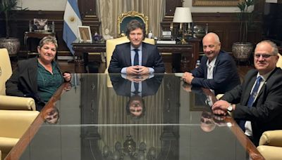 Javier Milei recibió en la Casa Rosada a ciudadanos argentinos que fueron secuestrados por Hamas