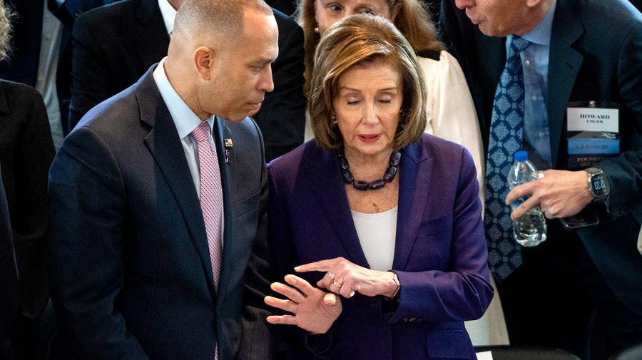 Pelosi’s split from Jeffries on Netanyahu invite prompts quiet backlash from Democrats