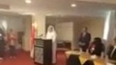 Arabia Saudita: un embajador se desvaneció mientras daba una conferencia y murió frente al público