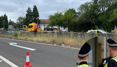 Commuters stuck in gridlock across Oxford after two-vehicle crash on A-road