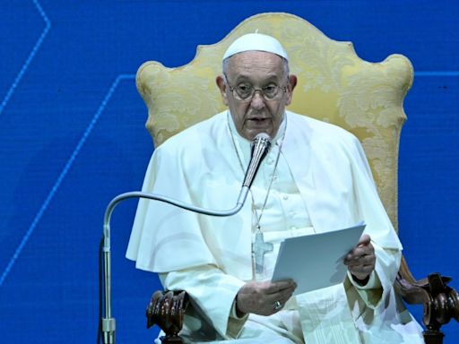El papa Francisco califica de "locura" las actitudes antimigrantes en la frontera de EEUU