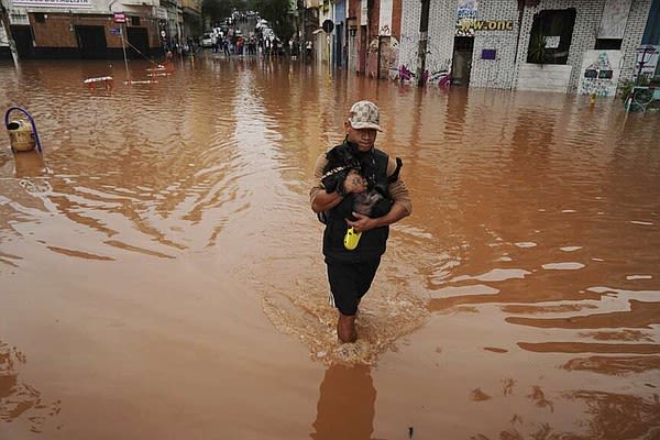 Brazil flooding leaves 39 people dead | Northwest Arkansas Democrat-Gazette