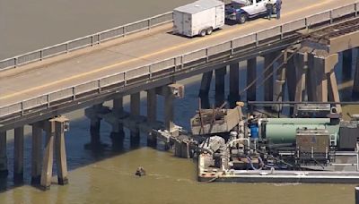 Barge hits Texas bridge connecting Galveston and Pelican Island, causing partial collapse and oil spill