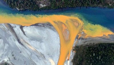 Por qué algunos ríos de Alaska se están volviendo naranjas | Teletica