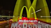 McDonald's desativa IA em drive-thrus dos EUA após falhas viralizarem nas redes