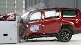 Popular Large SUVs Struggle in Updated Crash Test - Consumer Reports