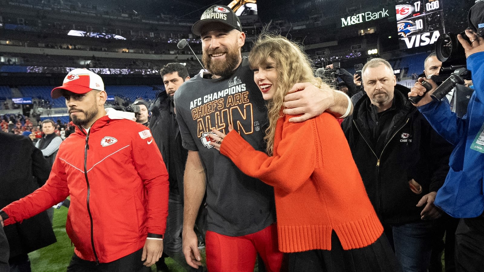 'All the stars aligned': Travis Kelce buys racehorse named 'Swift Delivery'