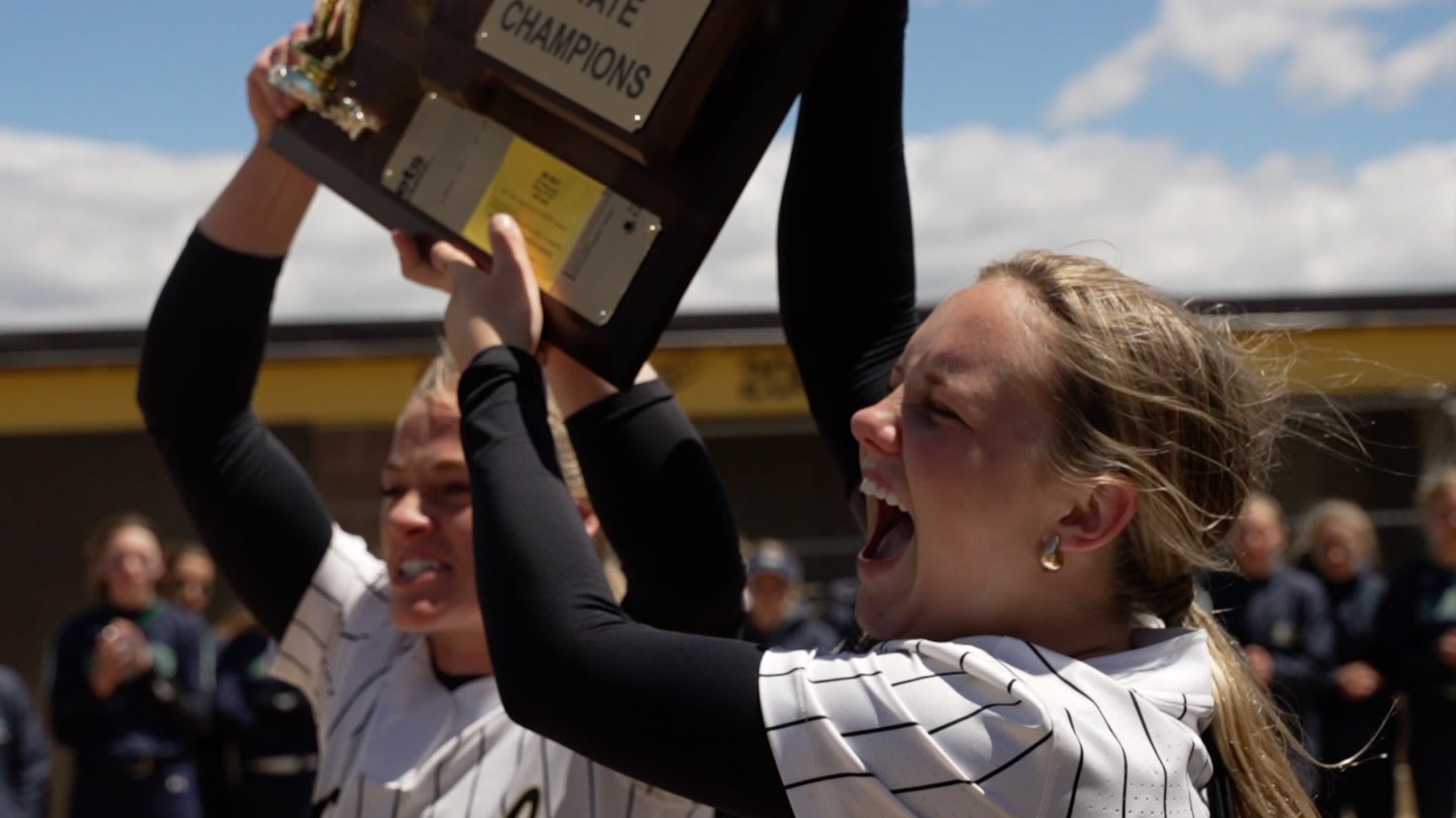 State AA softball: Anna Cockhill walk-off lifts Helena Capital to championship