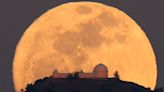 一百年才4次！8月「超級藍月」將登場 氣象局示警：天文大潮來了
