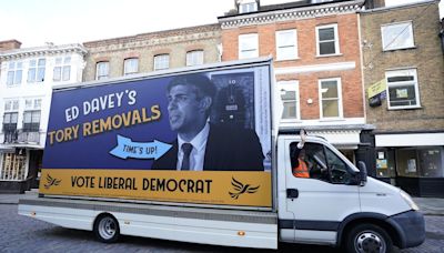 2024 general election: Lib Dems target Jeremy Hunt for their own Portillo moment in the Blue Wall