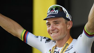 Así queda la clasificación general del Tour tras la victoria de Evenepoel en la crono por delante de Pogacar, Roglic y Vingegaard