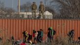 Border standoff peaks between Texas Guard and the federal government
