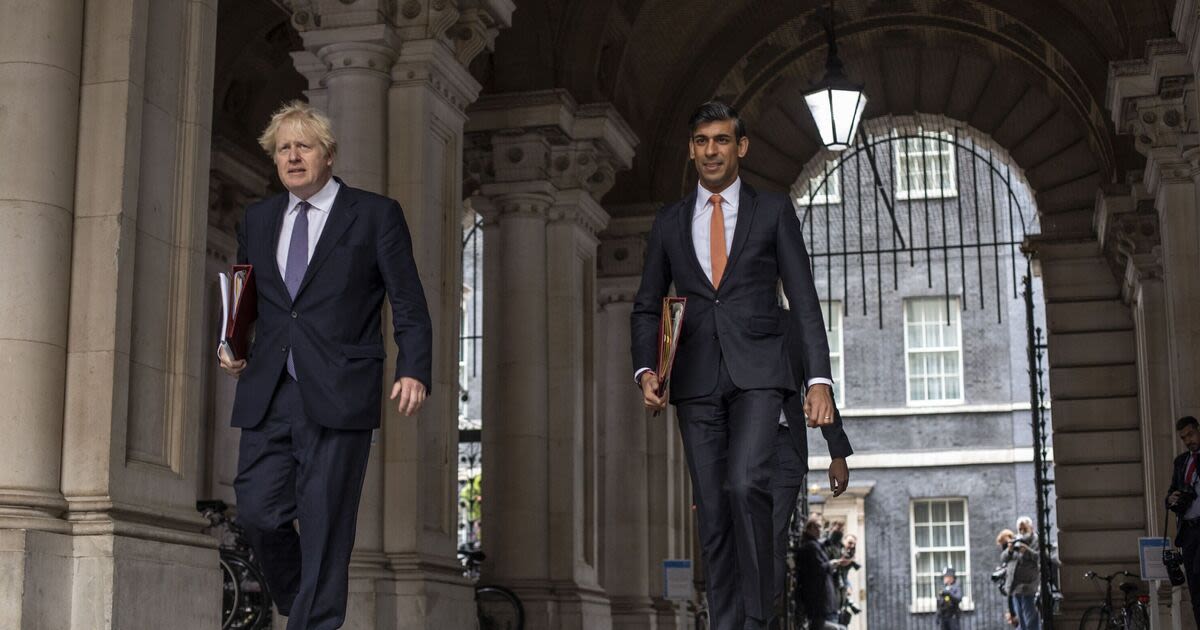 Boris heaps praise on Rishi as he calls on Brits to dodge Starmergeddon