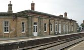 Newark Castle railway station