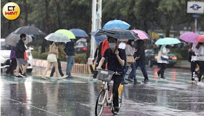 本周兩波鋒面來襲「全台有雨下3天」 雨勢最明顯時間曝