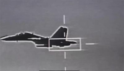 我空軍監控中國軍機畫面曝光 轟6、殲16型飛過「全都錄」