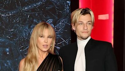 Ya hubo boda: Millie Bobby Brown se casa 'en secreto' con el hijo de Jon Bon Jovi