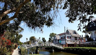 Venice canals attack victim reportedly removed from life support