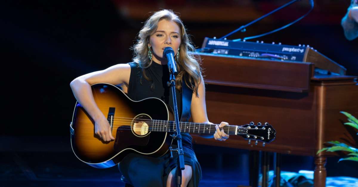 Emmy Russell on How ‘American Idol’ Gave Her the Confidence to Sing ‘Coal Miner’s Daughter’