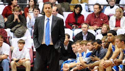 Kentucky May Not Be Most Frustrated SEC Team to See Calipari at Arkansas