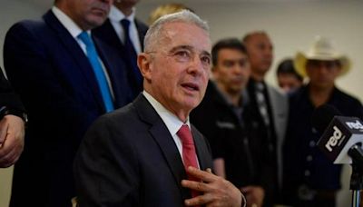 A Álvaro Uribe por fin le salió una con la justicia: Corte Suprema le cerró investigación