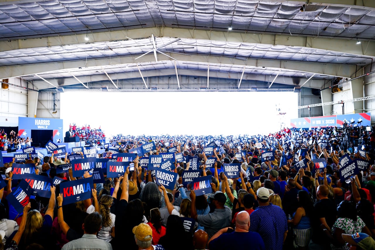 ‘The energy is beyond belief:’ Crowd excited as Kamala Harris visits for first Michigan rally as presidential candidate