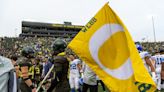 Oregon Ducks Football honor Sacramento standout Spencer Webb in 31-7 win over rival Oregon State