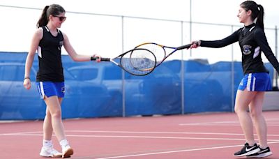 Nighthawks and Bombers meet at the net