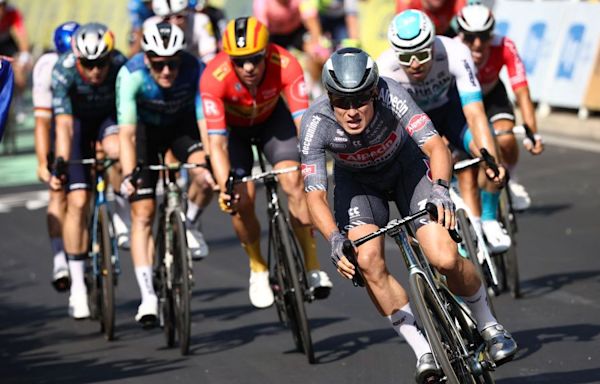 2024 Tour de France: Results from Stage 16