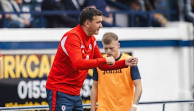 Ian Murray targets defensive signing as Raith Rovers boss singles out one new recruit for praise