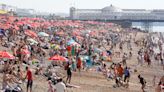 Exact date hot weather turns UK maps red with 27C heatwave nearly here