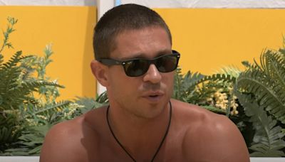 Love Island fans slam Joey, 33, and claim he 'needs to act his age'