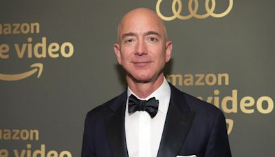 Sale a la luz el pasado español de Jeff Bezos, el tercer hombre más rico del mundo y fundador de Amazon