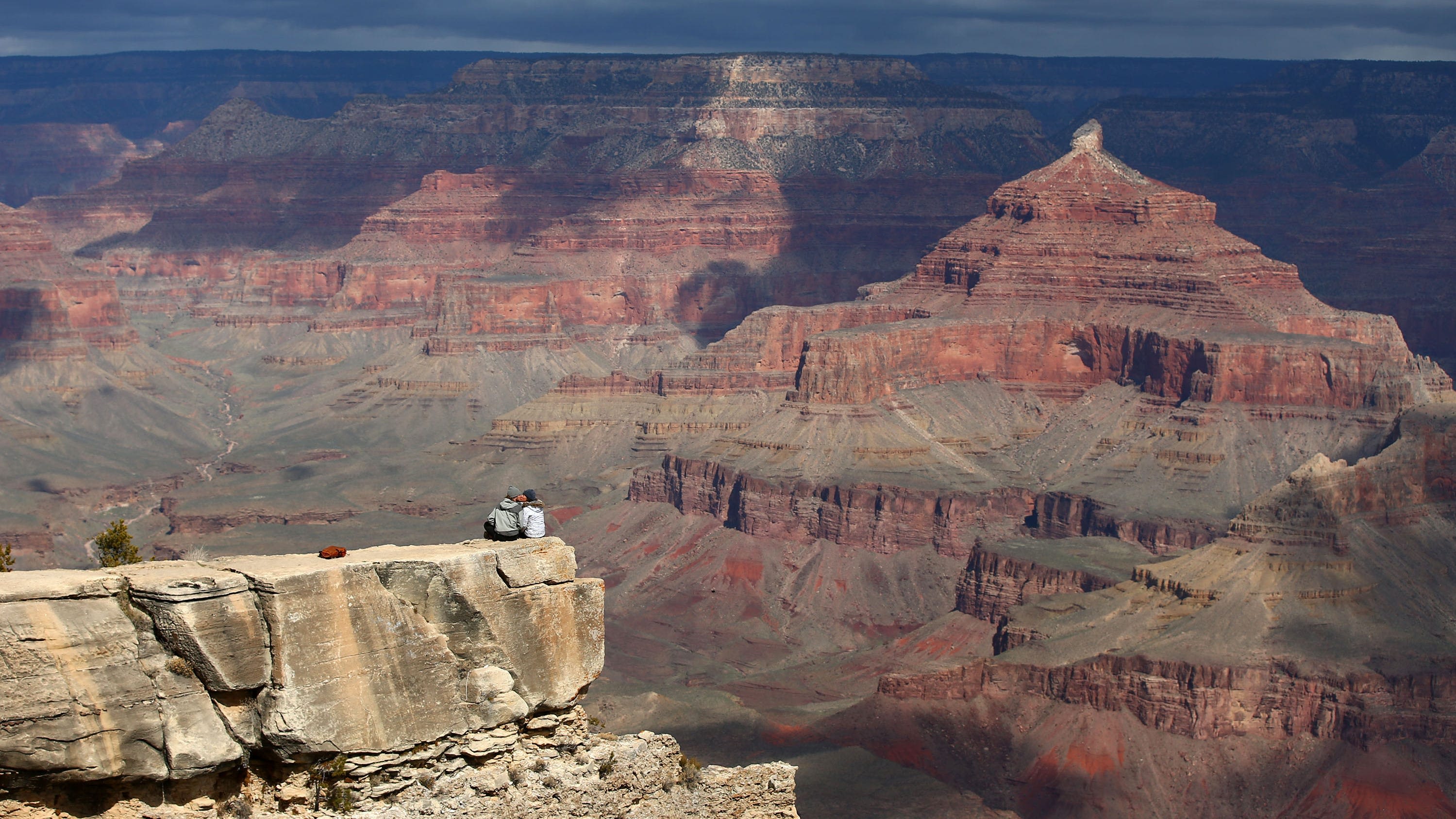 Can you do a day trip from Las Vegas to Grand Canyon? What to know