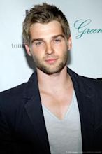 Mike Vogel