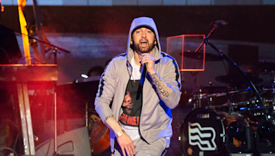 Eminem ahora hace 'magia'