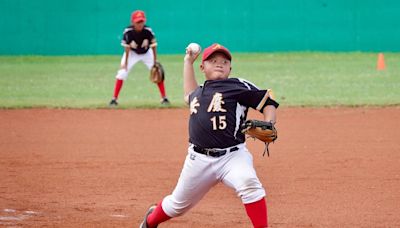 菊島盃》安慶A張喬富完投5局 黃玉璽推薦母校打球