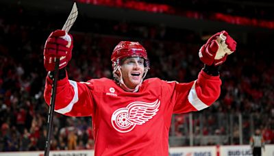 Steve Yzerman's message that prompted Patrick Kane to stay with Detroit Red Wings