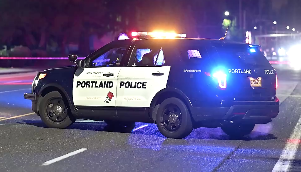 Man accused of shooting 1, stabbing 2 in Southeast Portland