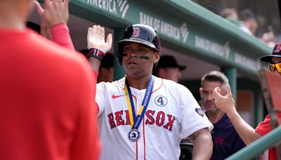 Tigers beat Boston 8-4 in first Sunday loss for Red Sox